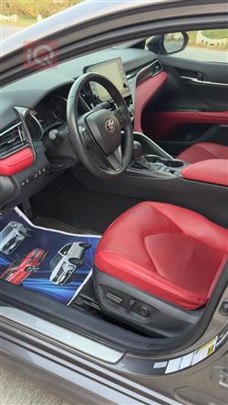 تۆیۆتا کامری